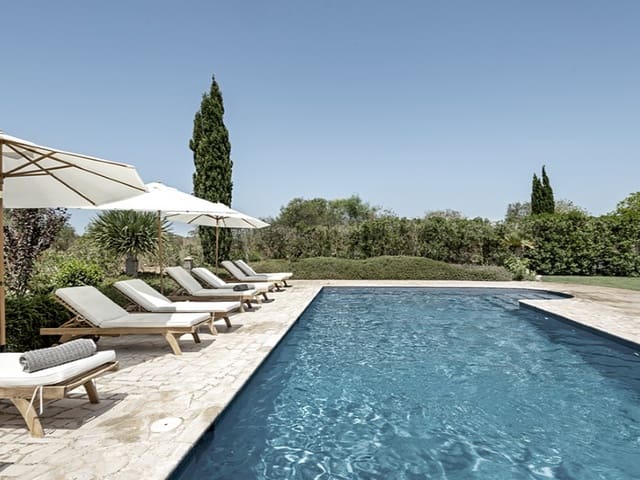 4 soveværelse Finca/Landehus til salg i Llucmajor med swimmingpool garage - € 4.200.000 (Ref: 8439131)