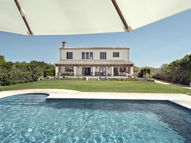 4 soveværelse Finca/Landehus til salg i Llucmajor med swimmingpool garage - € 4.200.000 (Ref: 8439131)