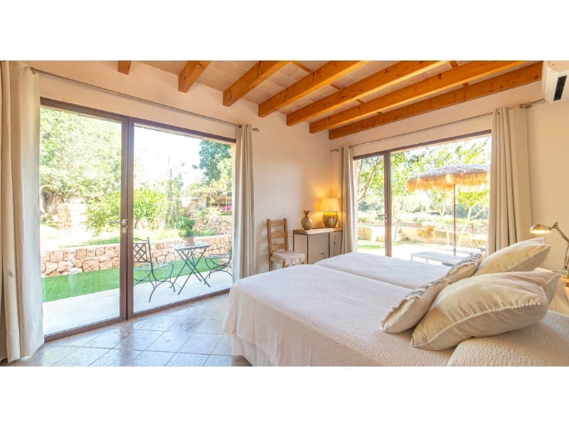 5 sovrum Finca/Hus på landet till salu i Llucmajor med pool - 2 980 000 € (Ref: 8440756)