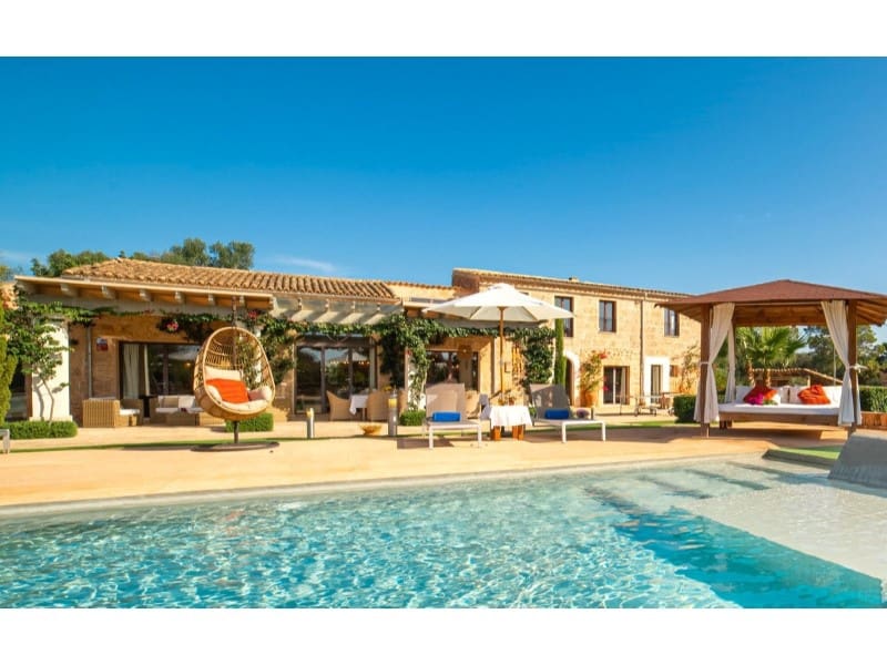 5 sovrum Finca/Hus på landet till salu i Llucmajor med pool - 2 980 000 € (Ref: 8440756)
