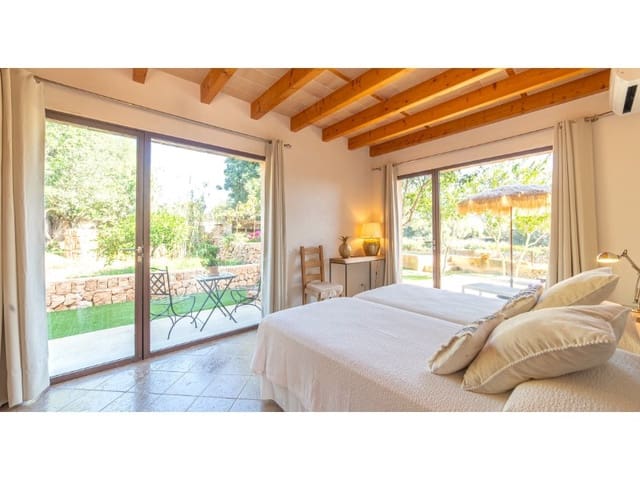 5 makuuhuone Maalaistalo myytävänä paikassa Llucmajor mukana uima-altaan - 2 980 000 € (Ref: 8440756)