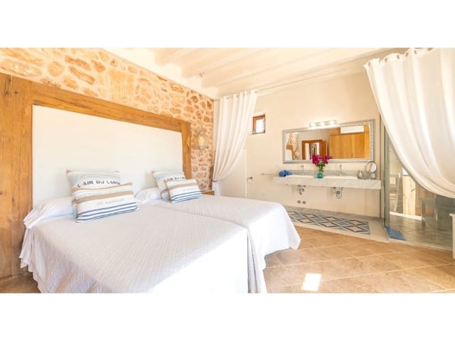 5 makuuhuone Maalaistalo myytävänä paikassa Llucmajor mukana uima-altaan - 2 980 000 € (Ref: 8440756)