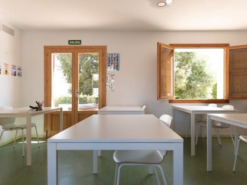 8 sypialnia Willa na sprzedaż w Santa Maria del Cami z basenem garażem - 1 299 000 € (Ref: 8446053)