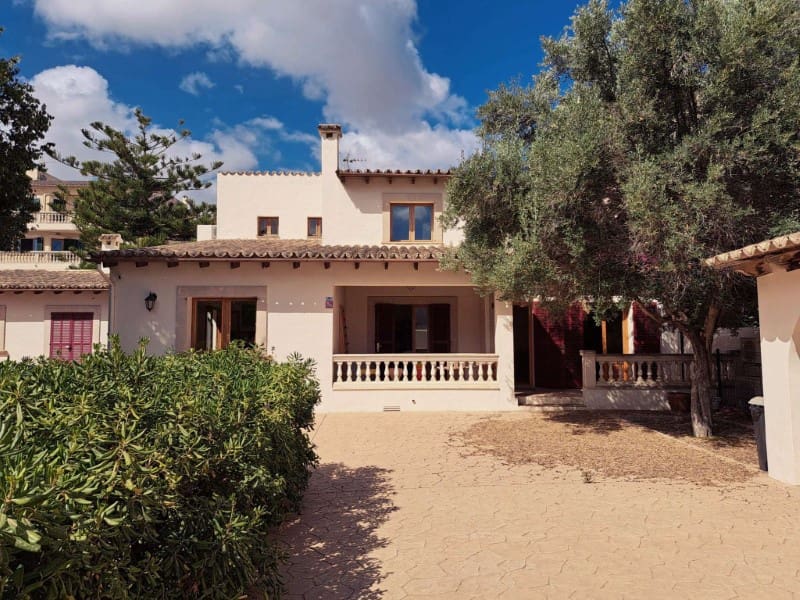 8 sypialnia Willa na sprzedaż w Santa Maria del Cami z basenem garażem - 1 299 000 € (Ref: 8446053)