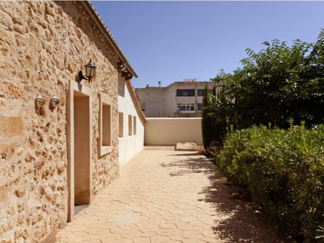 8 makuuhuone Huvila myytävänä paikassa Santa María del Camí mukana uima-altaan 
autotalli - 1 299 000 € (Ref: 8446053)