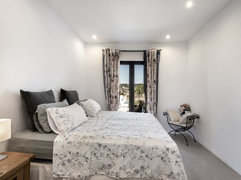 2 soveværelse Finca/Landehus til salg i Sant Joan med swimmingpool - € 1.150.000 (Ref: 8477844)