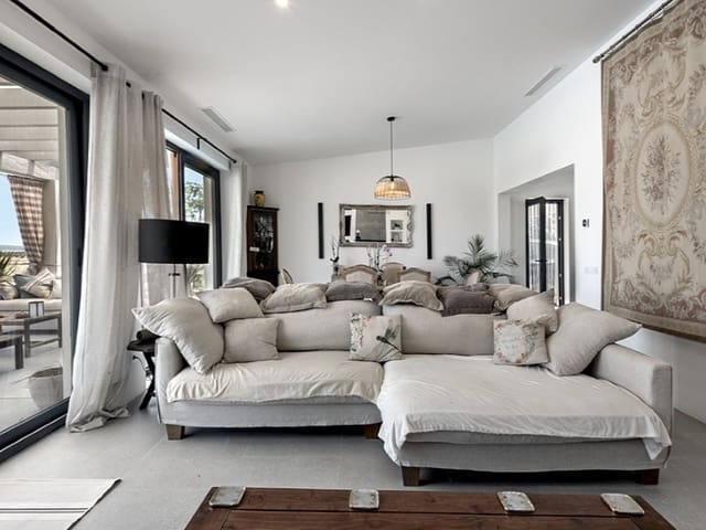 2 chambre Finca/Maison de Campagne à vendre à Sant Joan avec piscine - 1 150 000 € (Ref: 8477844)