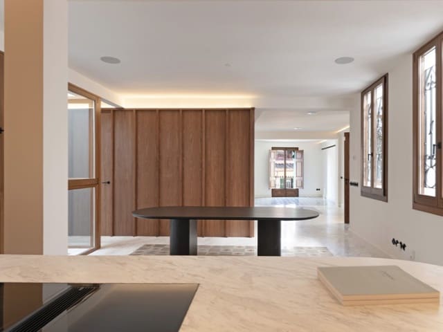 3 soveværelse Lejlighed til salg i El Mercat, Palma de Mallorca med swimmingpool - € 3.950.000 (Ref: 8549242)