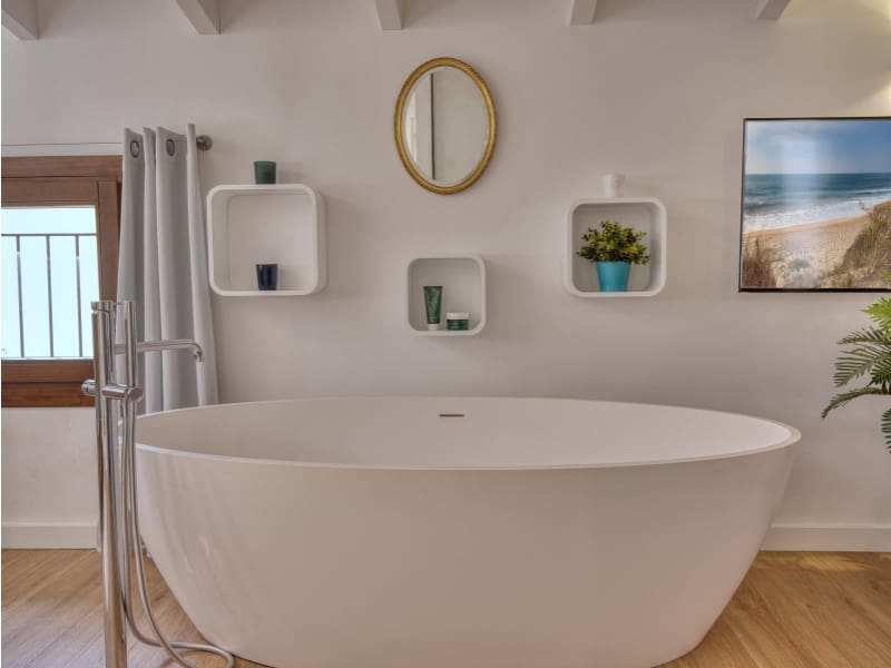 5 soverom Villa til salgs i Alaro med svømmebasseng - € 1 425 000 (Ref: 8557306)