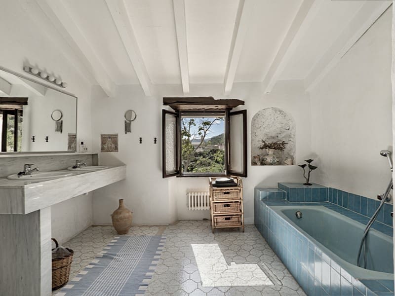 6 soveværelse Finca/Landehus til salg i Selva med swimmingpool - € 4.950.000 (Ref: 8570831)