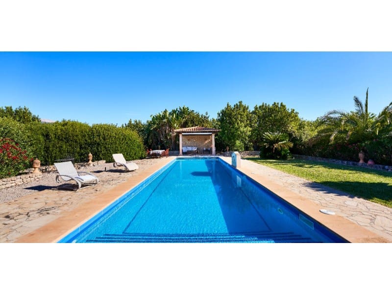 4 bedroom Finca/Country House for sale in Moscari with pool - € 1,980,000 (Ref: 8584413)