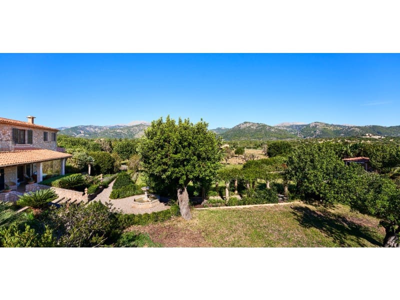 4 bedroom Finca/Country House for sale in Moscari with pool - € 1,980,000 (Ref: 8584413)