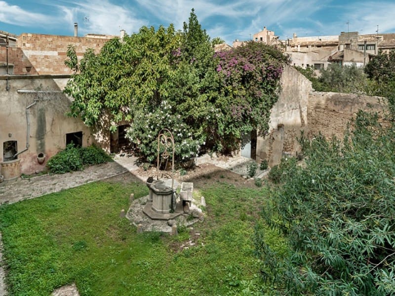 7 soverom Villa til salgs i Llucmajor med garasje - € 1 950 000 (Ref: 8602138)