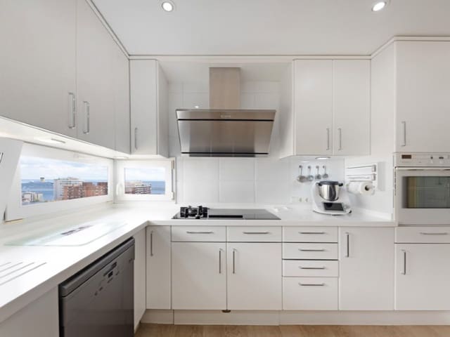 4 bedroom Apartment for sale in La Seu, Palma de Mallorca - € 1,395,000 (Ref: 8611226)