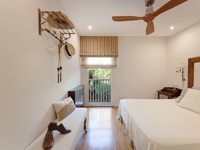 4 bedroom Apartment for sale in La Seu, Palma de Mallorca - € 1,395,000 (Ref: 8611226)