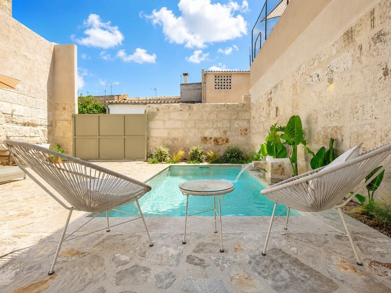 3 bedroom Villa for sale in Maria de la Salud / Maria de la Salut with pool - € 990,000 (Ref: 8612670)