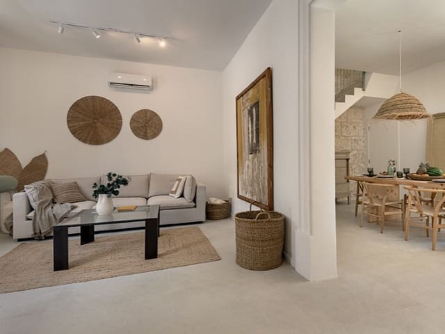 Chalet de 3 habitaciones en María de la Salud / María de la Salut en venta con piscina - 990.000 € (Ref: 8612670)