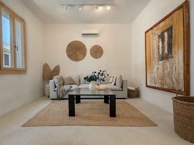 Chalet de 3 habitaciones en María de la Salud / María de la Salut en venta con piscina - 990.000 € (Ref: 8612670)