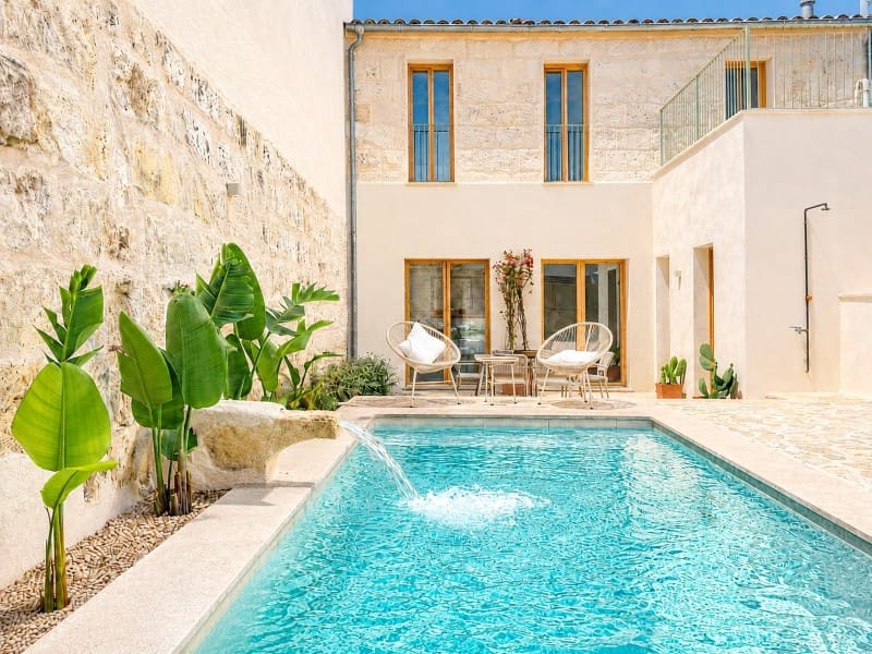 3 bedroom Villa for sale in Maria de la Salud / Maria de la Salut with pool - € 990,000 (Ref: 8612670)