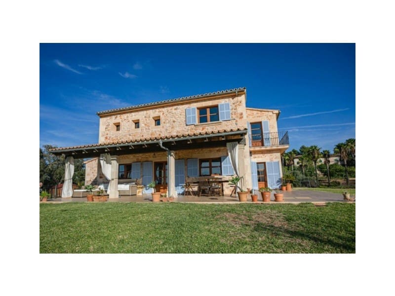 4 bedroom Finca/Country House for sale in Algaida with pool - € 2,250,000 (Ref: 8625430)