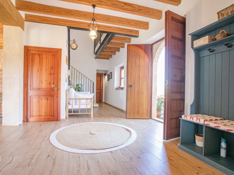 4 bedroom Finca/Country House for sale in Algaida with pool - € 2,250,000 (Ref: 8625430)