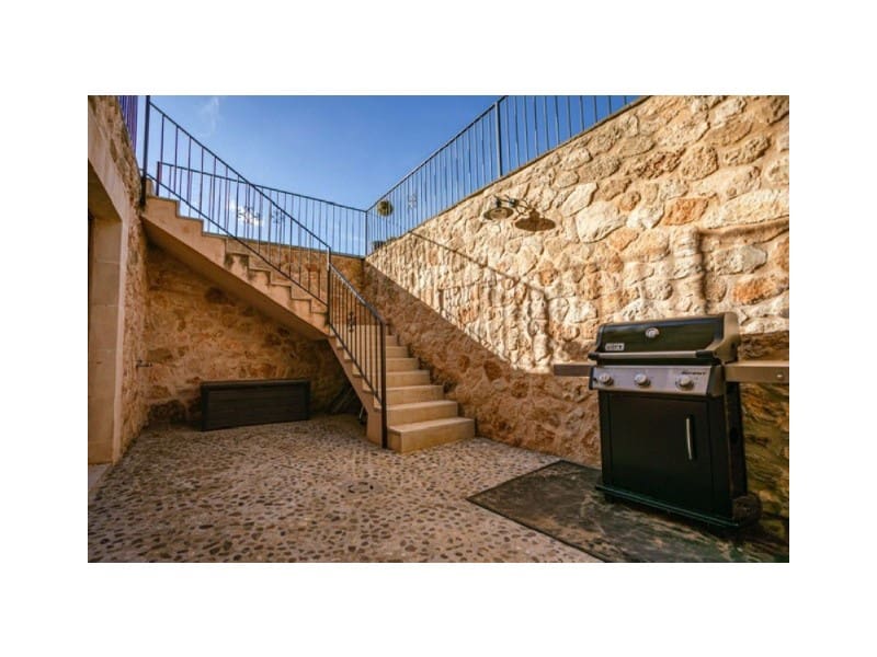 4 bedroom Finca/Country House for sale in Algaida with pool - € 2,250,000 (Ref: 8625430)