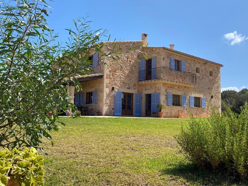 4 bedroom Finca/Country House for sale in Algaida with pool - € 2,250,000 (Ref: 8625430)