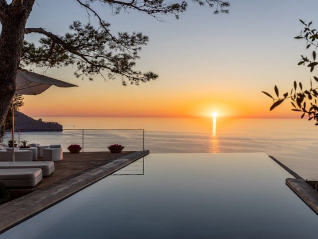 3 bedroom Finca/Country House for sale in Sóller with pool - € 9,800,000 (Ref: 8628477)