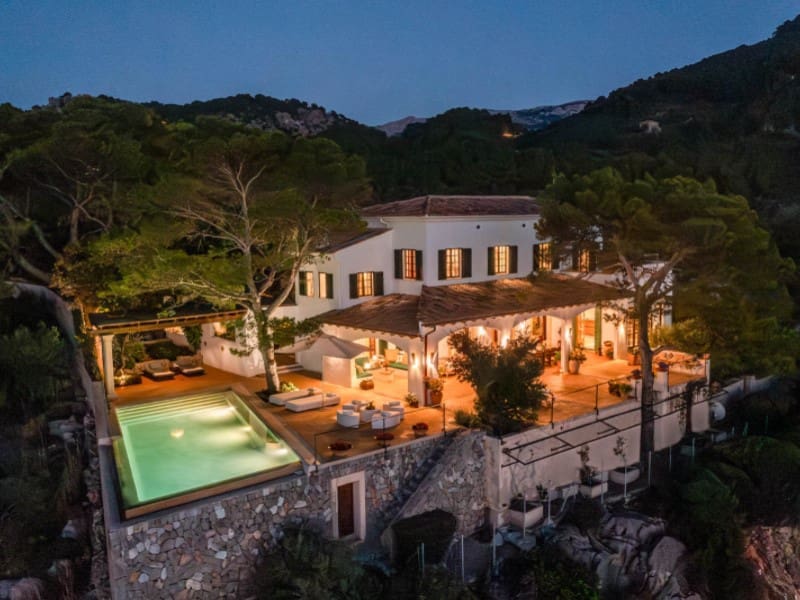 3 soveværelse Finca/Landehus til salg i Soller med swimmingpool - € 9.800.000 (Ref: 8628477)