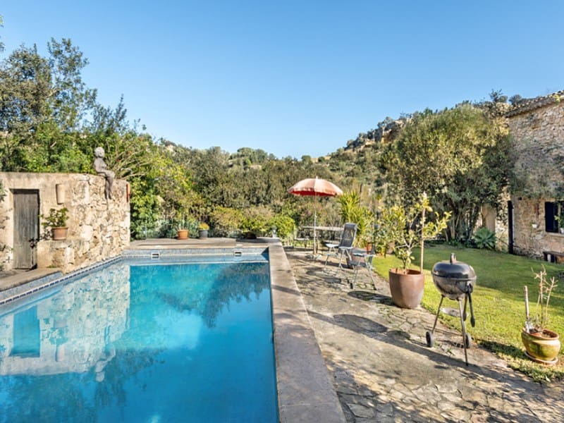 4 bedroom Finca/Country House for sale in Santa Eugenia with pool - € 1,225,000 (Ref: 8641036)