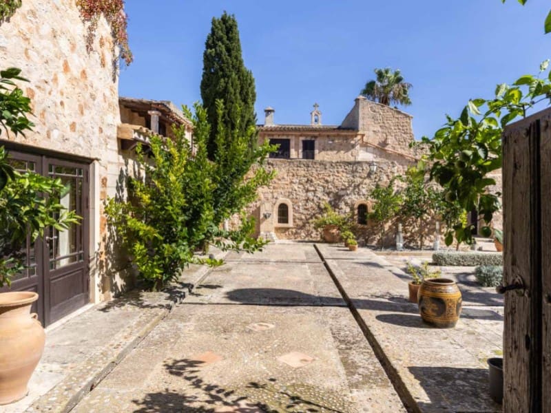 Finca/Casa Rural de 10 habitaciones en Manacor en venta - 9.500.000 € (Ref: 8665837)