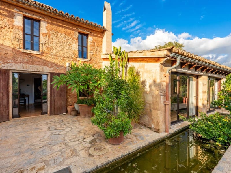 3 bedroom Finca/Country House for sale in Santa Maria del Cami with pool - € 2,900,000 (Ref: 8672219)