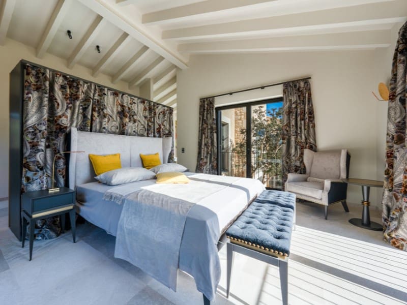 5 soveværelse Finca/Landehus til salg i Felanitx med swimmingpool - € 7.800.000 (Ref: 8697066)