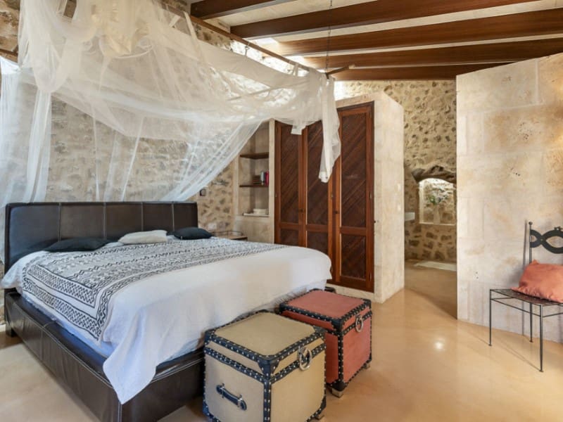 4 soveværelse Finca/Landehus til salg i Porreres med swimmingpool - € 5.800.000 (Ref: 8704243)