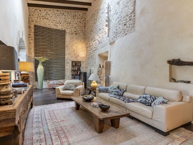 4 soveværelse Finca/Landehus til salg i Porreres med swimmingpool - € 5.800.000 (Ref: 8704243)