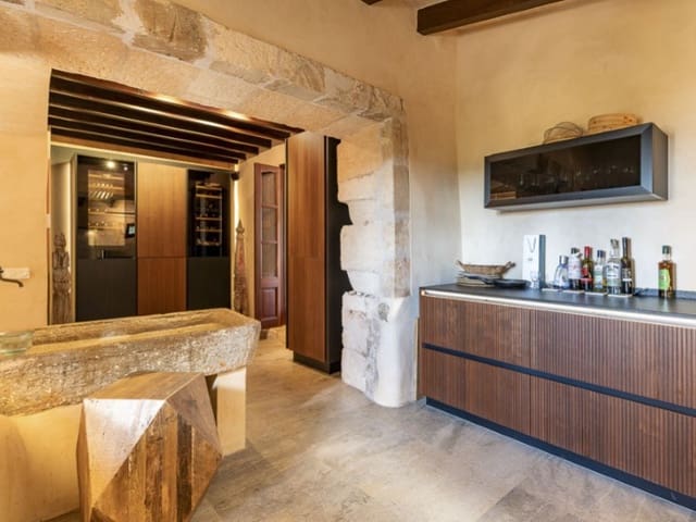 4 soveværelse Finca/Landehus til salg i Porreres med swimmingpool - € 5.800.000 (Ref: 8704243)