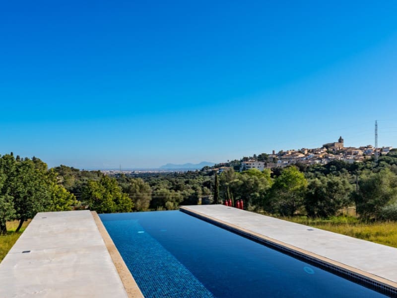 5 soverom Finca/Herregård til salgs i Buger med svømmebasseng - € 2 495 000 (Ref: 8723947)