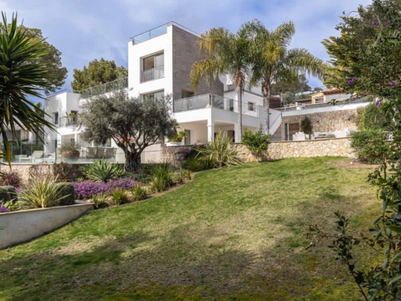 5 bedroom Villa for sale in Portals Nous - € 6,500,000 (Ref: 8743692)