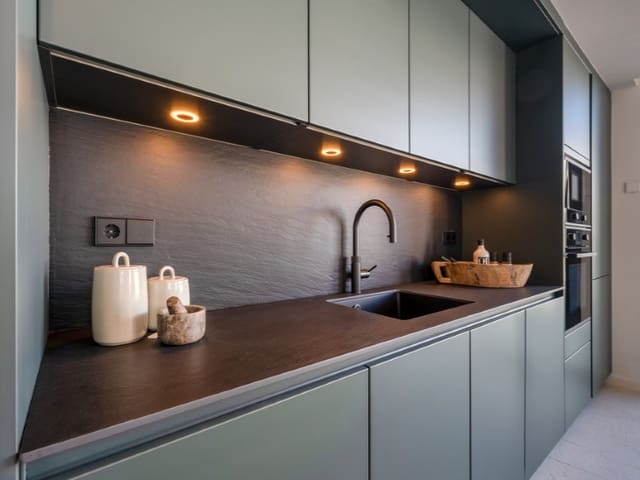 4 soveværelse Villa til salg i Playa de Palma, Palma de Mallorca med swimmingpool garage - € 2.800.000 (Ref: 8818129)