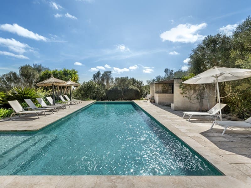 4 soveværelse Finca/Landehus til salg i Ses Salines med swimmingpool - € 3.590.000 (Ref: 8822745)