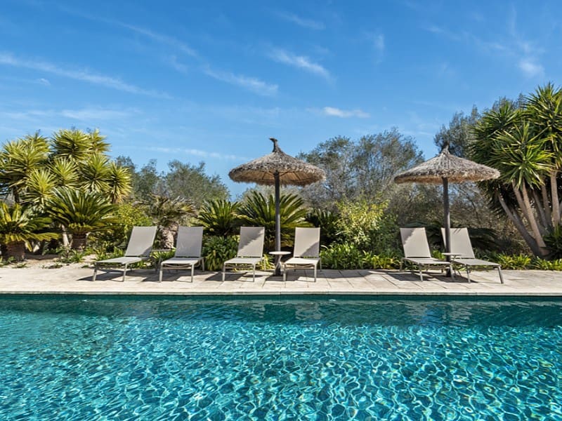 4 soveværelse Finca/Landehus til salg i Ses Salines med swimmingpool - € 3.590.000 (Ref: 8822745)