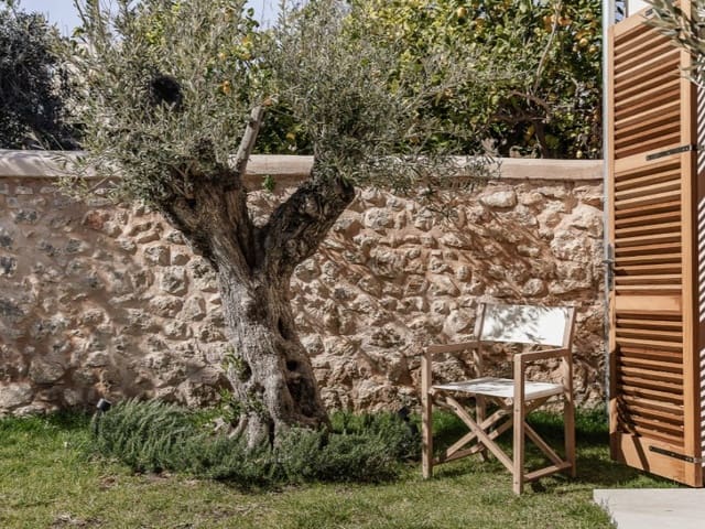 4 soveværelse Villa til salg i Lloseta med swimmingpool garage - € 3.700.000 (Ref: 8834625)