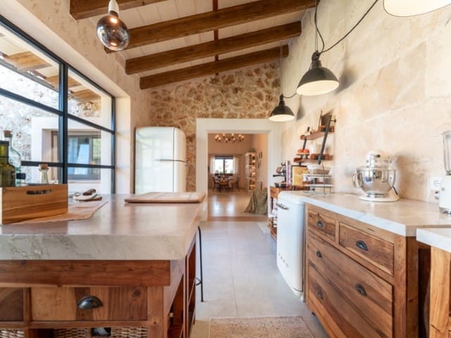 4 sypialnia Finka/Dom wiejski na sprzedaż w Felanitx z basenem - 2 435 000 € (Ref: 8841367)