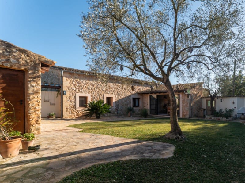 4 slaapkamer Finca/Landhuis te koop in Felanitx met zwembad - € 2.435.000 (Ref: 8841367)