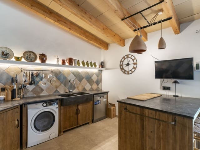 6 soverom Finca/Herregård til salgs i Sencelles med svømmebasseng - € 4 400 000 (Ref: 8857627)