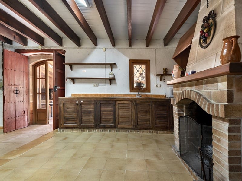 4 chambre Finca/Maison de Campagne à vendre à Sant Joan avec garage - 760 000 € (Ref: 8880048)