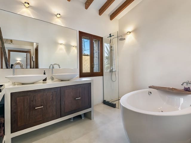 8 chambre Finca/Maison de Campagne à vendre à Campos avec garage - 2 430 000 € (Ref: 8912117)