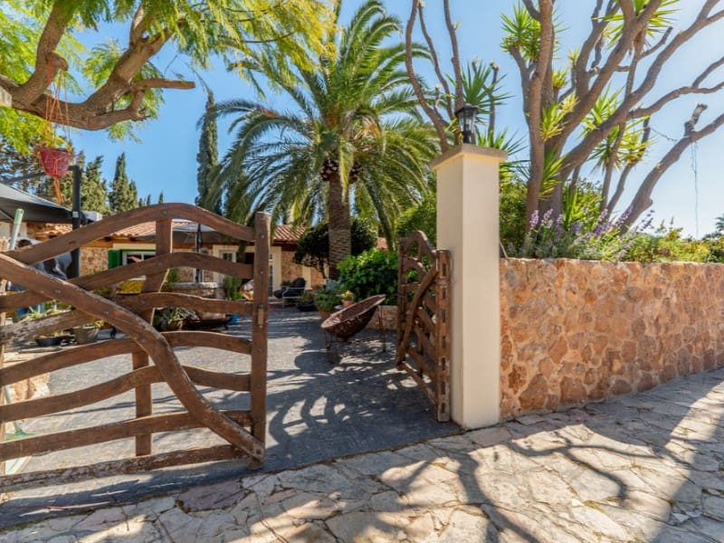 5 soveværelse Finca/Landehus til salg i Bunyola med swimmingpool garage - € 1.350.000 (Ref: 8923945)