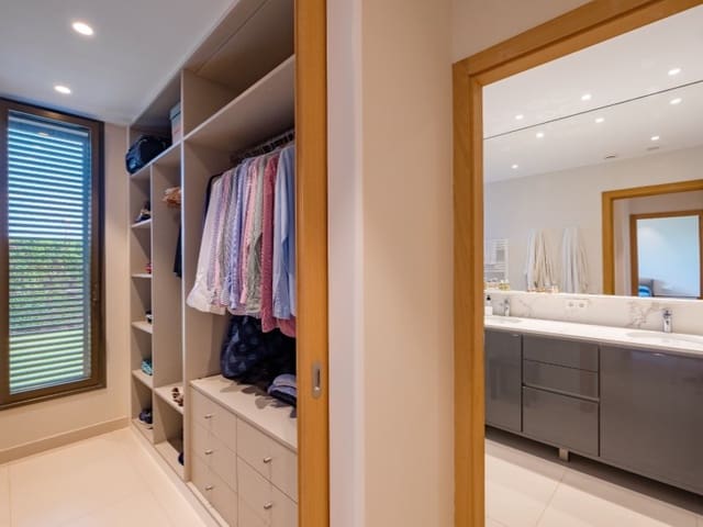 6 sypialnia Willa na sprzedaż w Sa Rapita / La Rapita, Campos z basenem garażem - 2 950 000 € (Ref: 8929189)