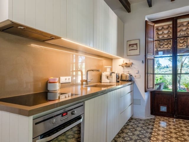 6 chambre Finca/Maison de Campagne à vendre à Manacor avec piscine garage - 3 500 000 € (Ref: 8932542)